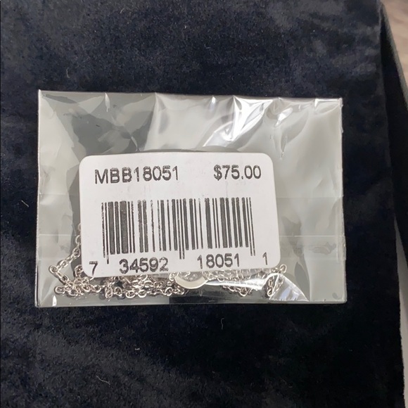 Bee Pendant Necklace - Picture 5 of 7